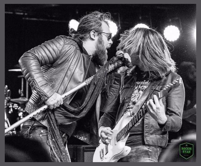 WeAreHarlot